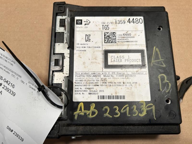 CD Player from a 2016 Chevrolet Impala, photo 1