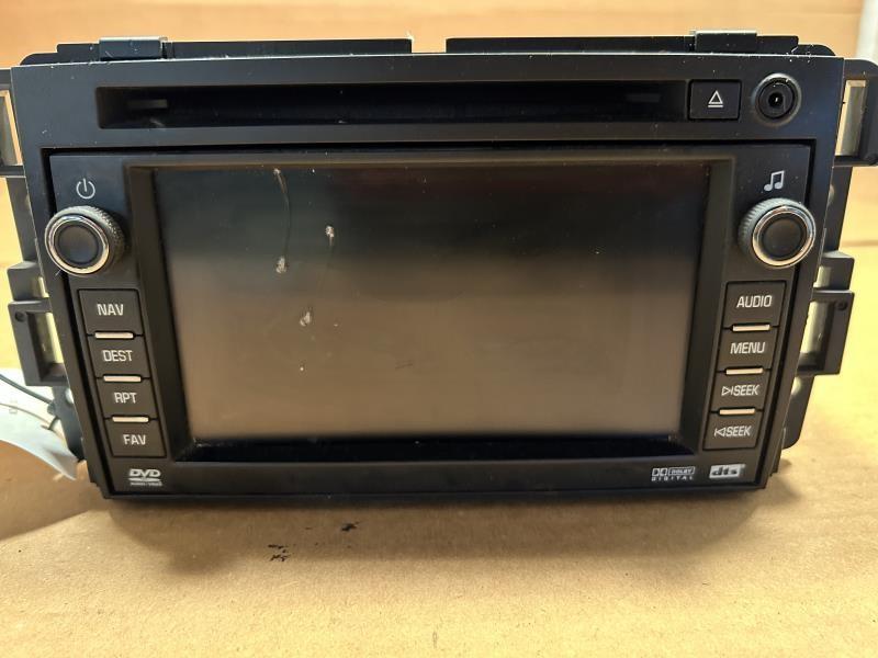 Radio Receiver from a 2009 GMC Yukon, photo 1