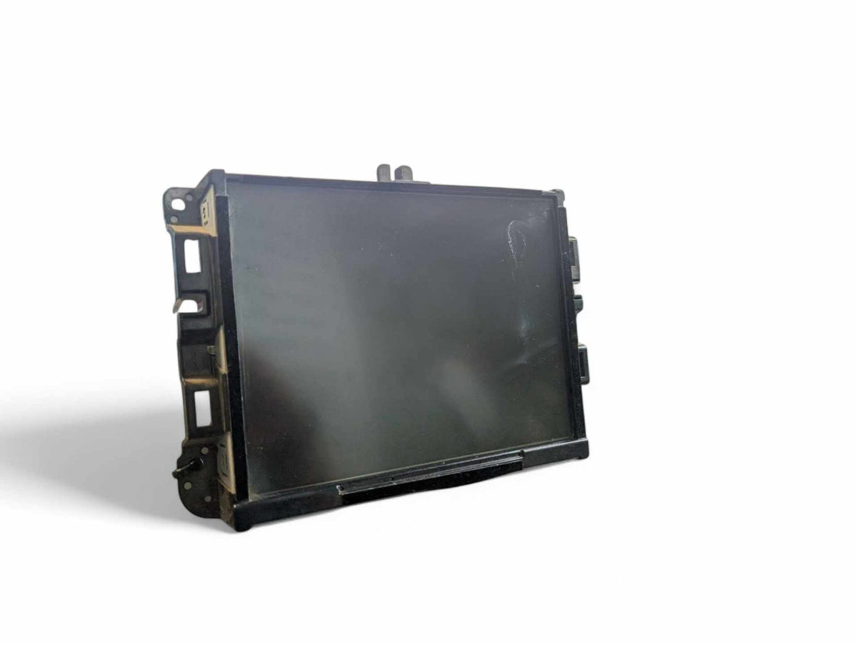 Radio Receiver from a 2018 Jeep Cherokee, photo 3