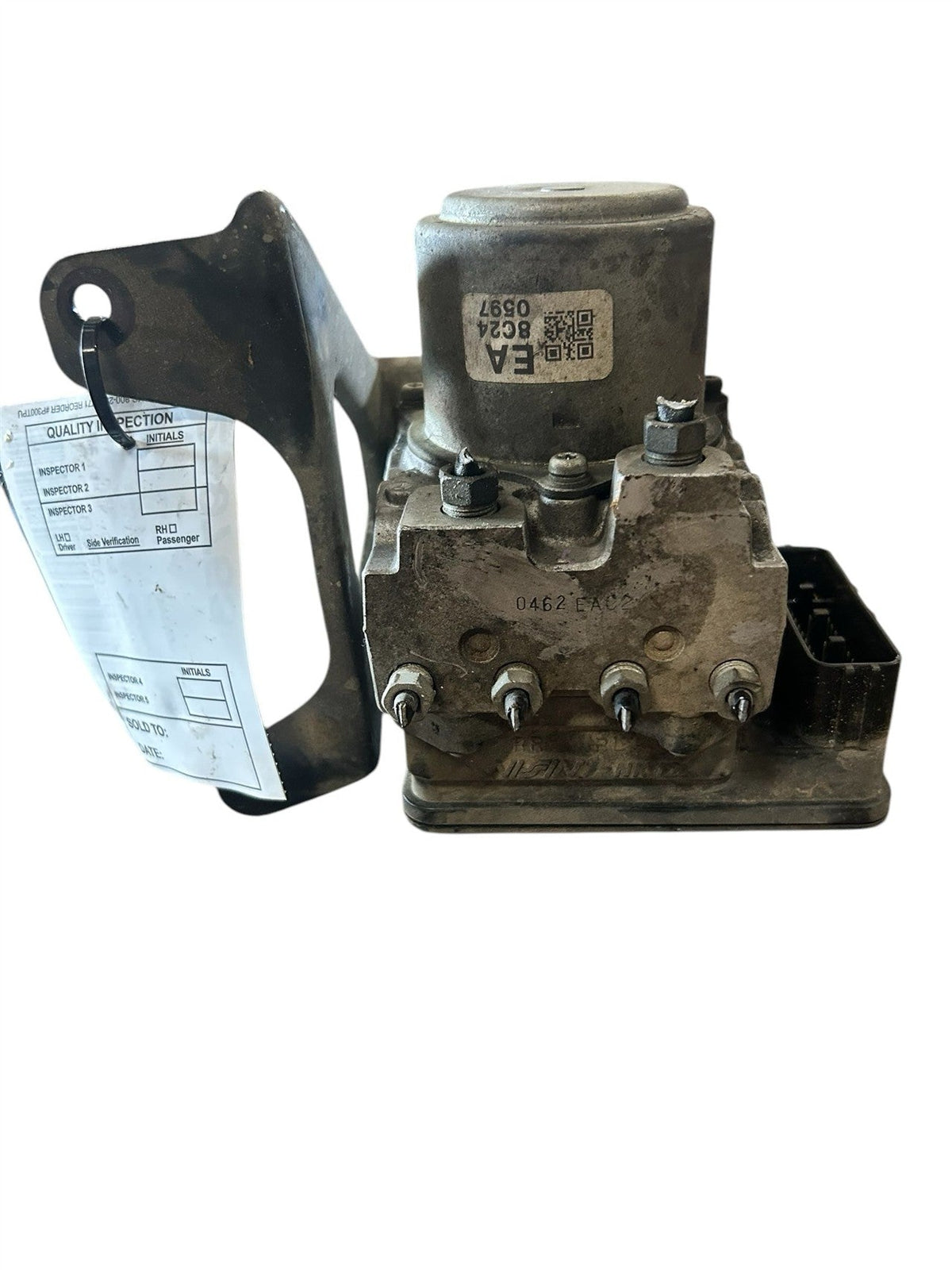 ABS Pump Module from a 2008 Acura TL, photo 3