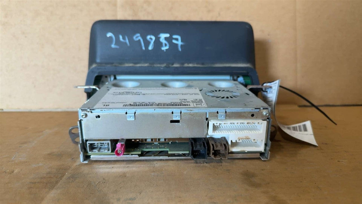 Radio Receiver from a 2019 Nissan Altima, photo 2