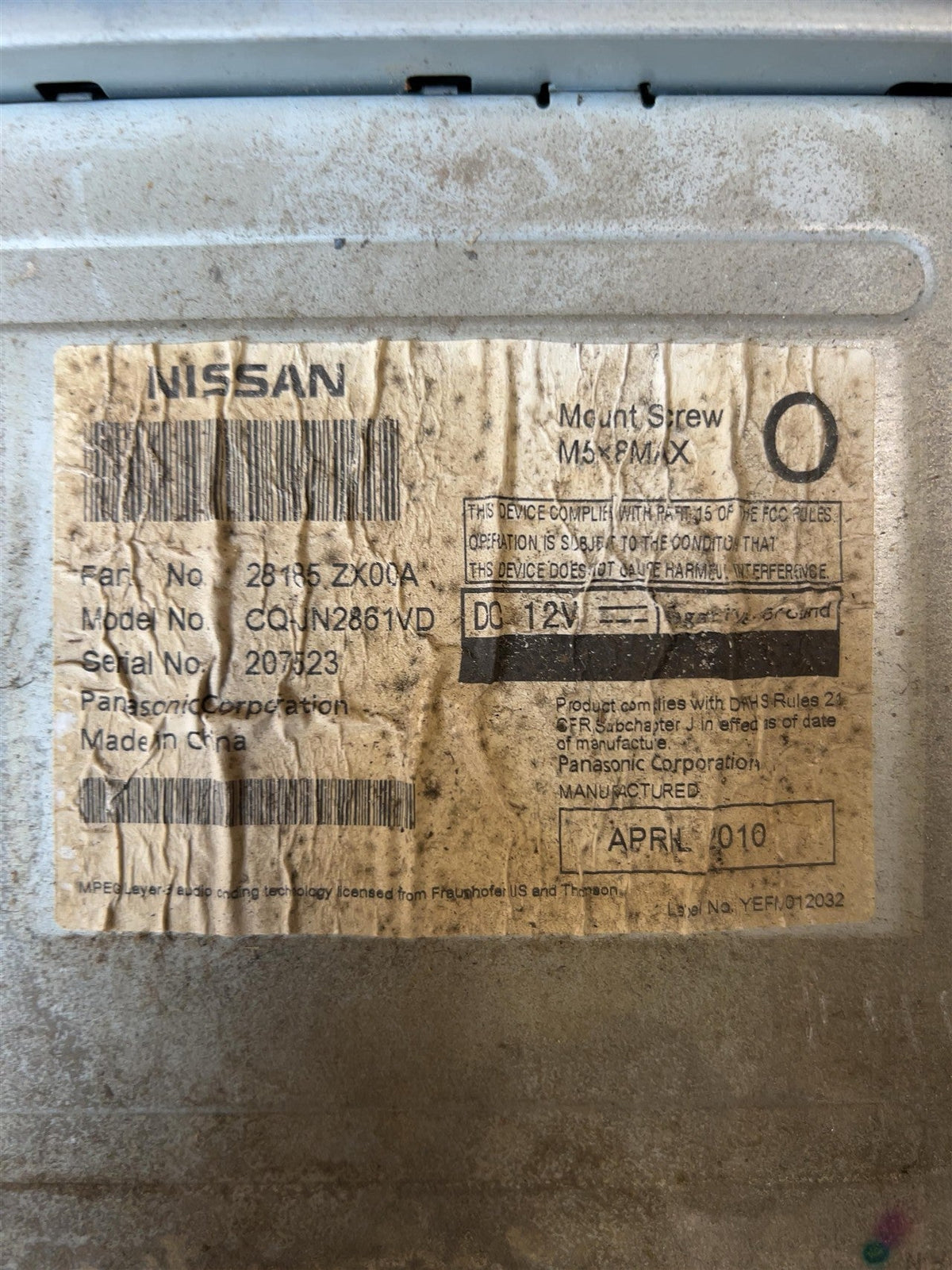 Radio Receiver from a 2012 Nissan Altima, photo 3