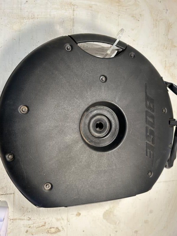 Radio Amplifier from a 2007 Infiniti, photo 1