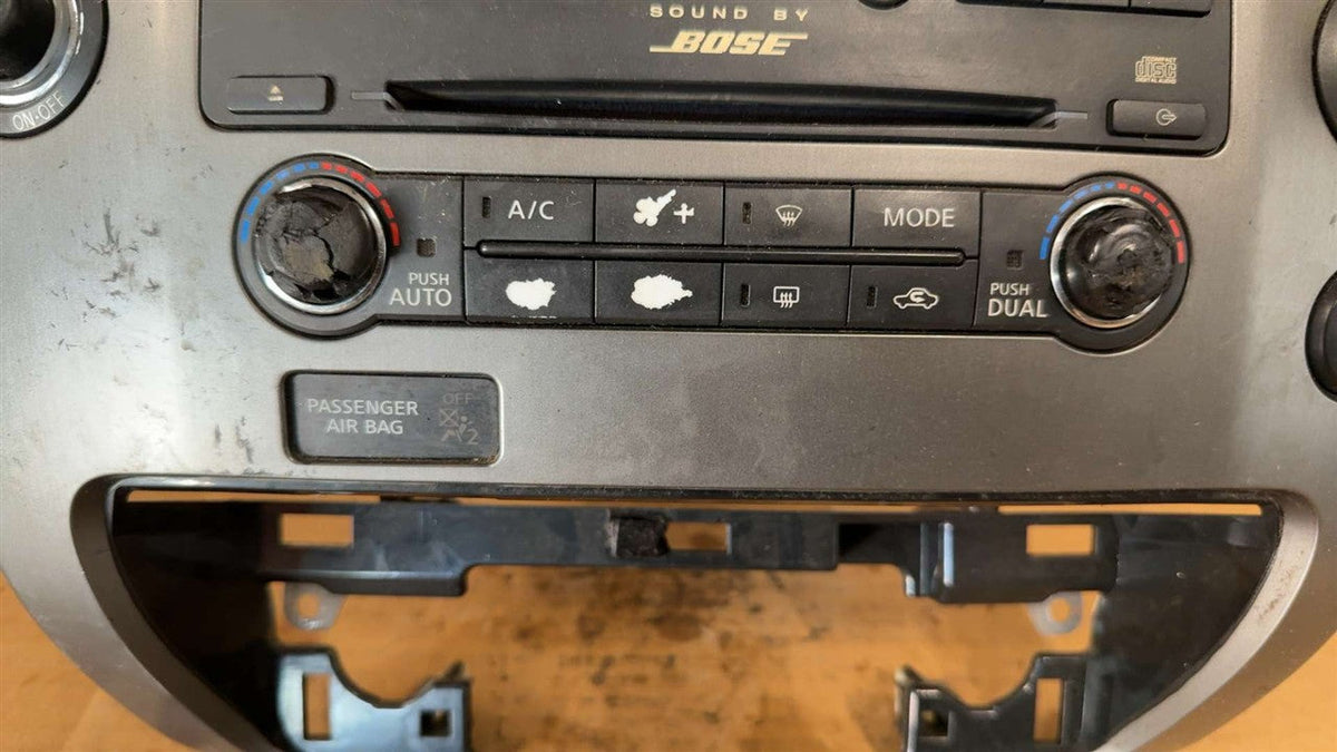 Audio and Climate Control Panel from a 2009 Nissan Armada, photo 3