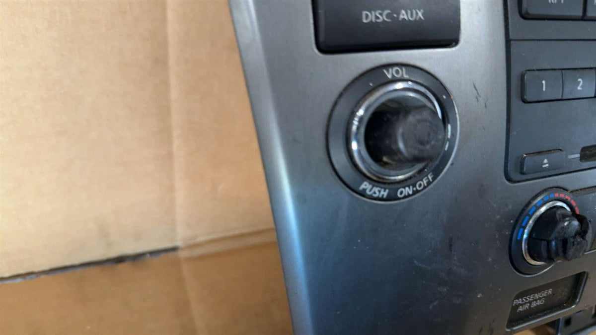 Audio and Climate Control Panel from a 2009 Nissan Armada, photo 5
