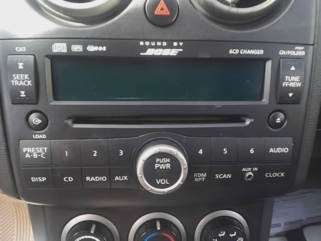 Radio Receiver from a 2009 Nissan Rogue, photo 1