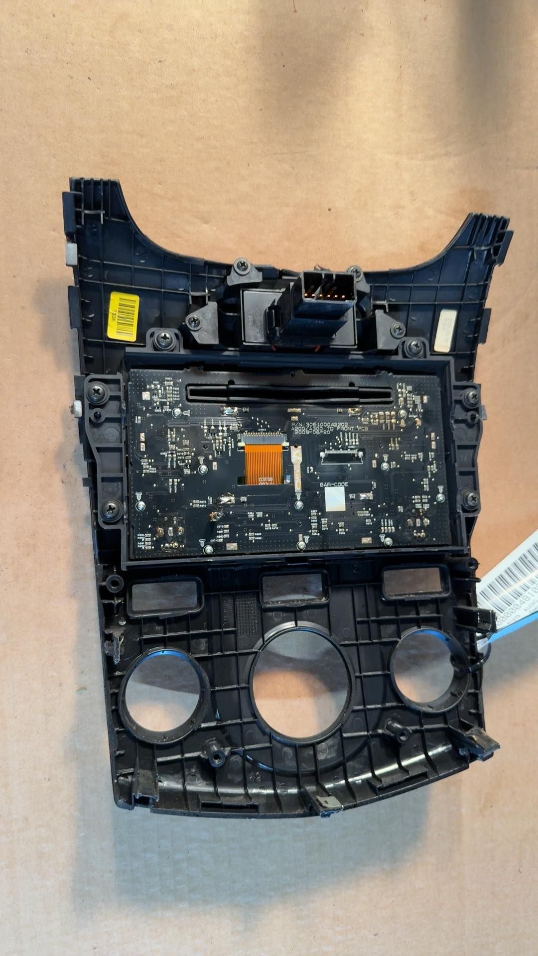 Radio Receiver from a 2010 Kia Forte, photo 2