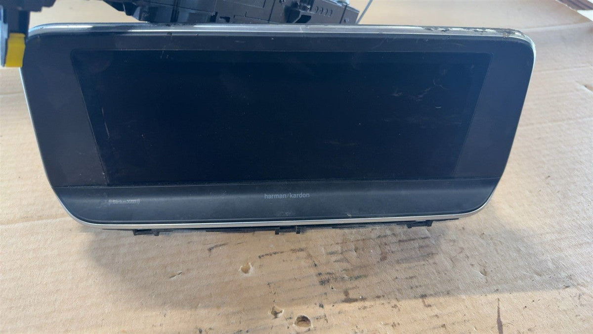 Radio Receiver from a 2021 Kia Telluride, photo 1
