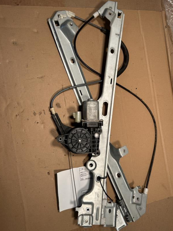 Window Regulator from a 2014 Chevrolet Malibu, rear, left side, photo 2