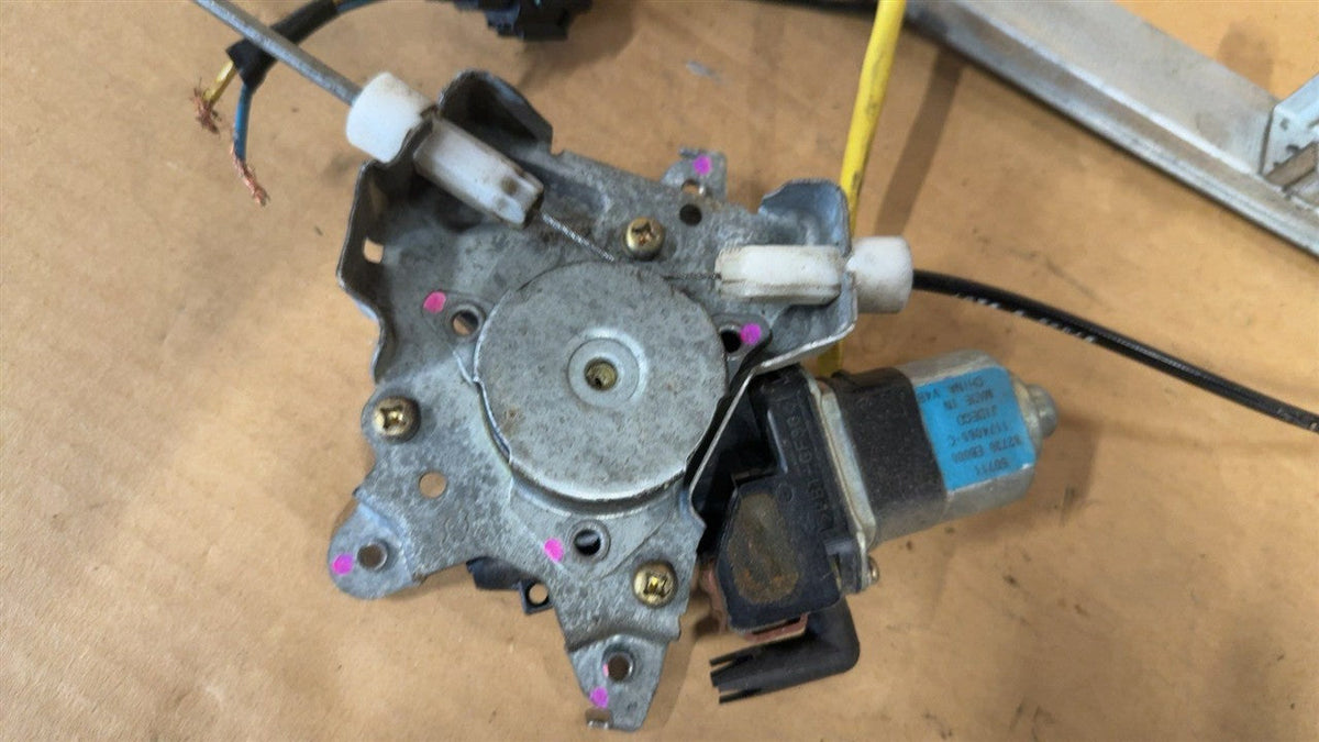 Window Regulator from a 2006 Nissan, rear, left side, photo 3