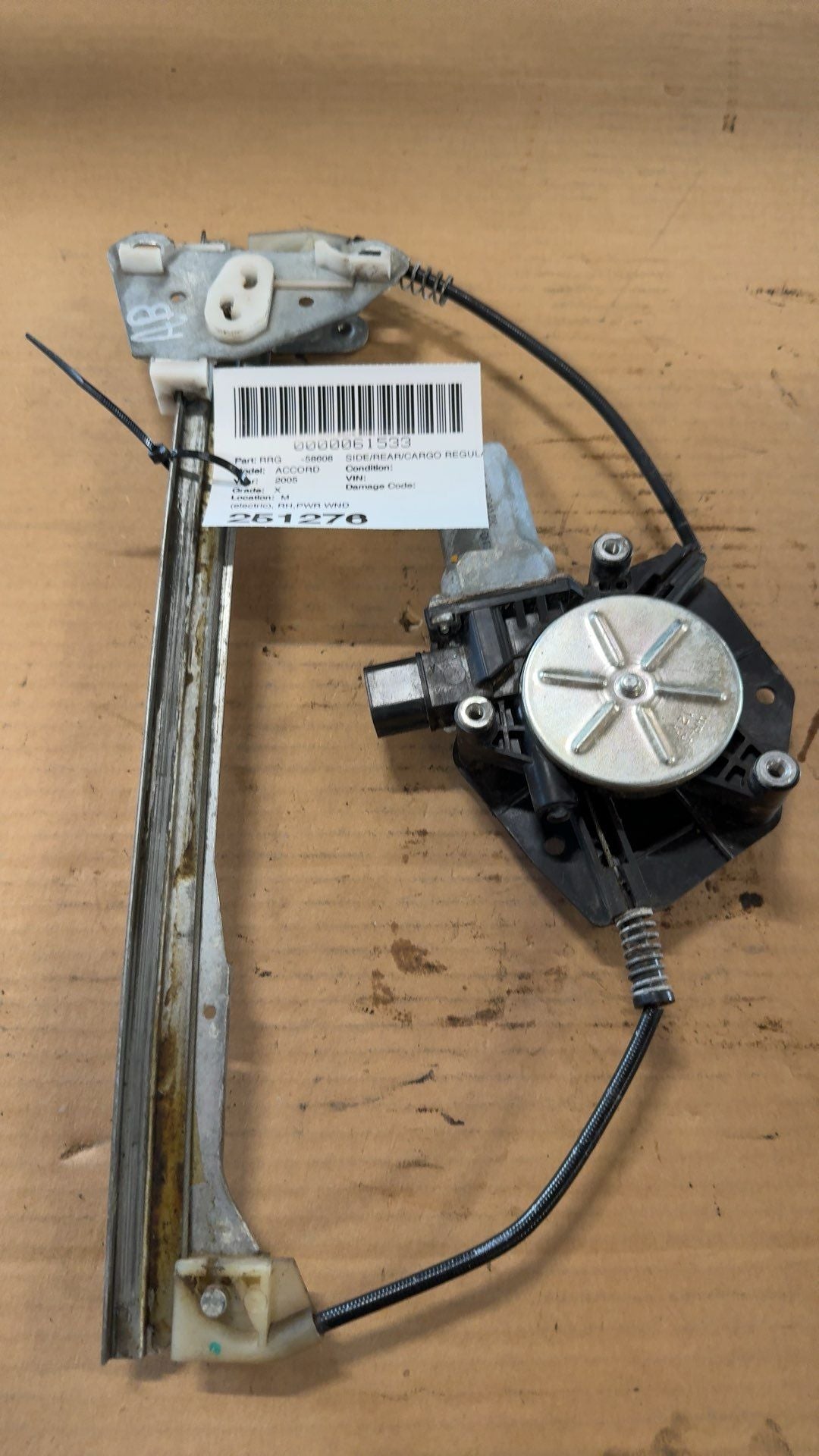Window Regulator from a 2005 Honda Accord, rear, right side, photo 1