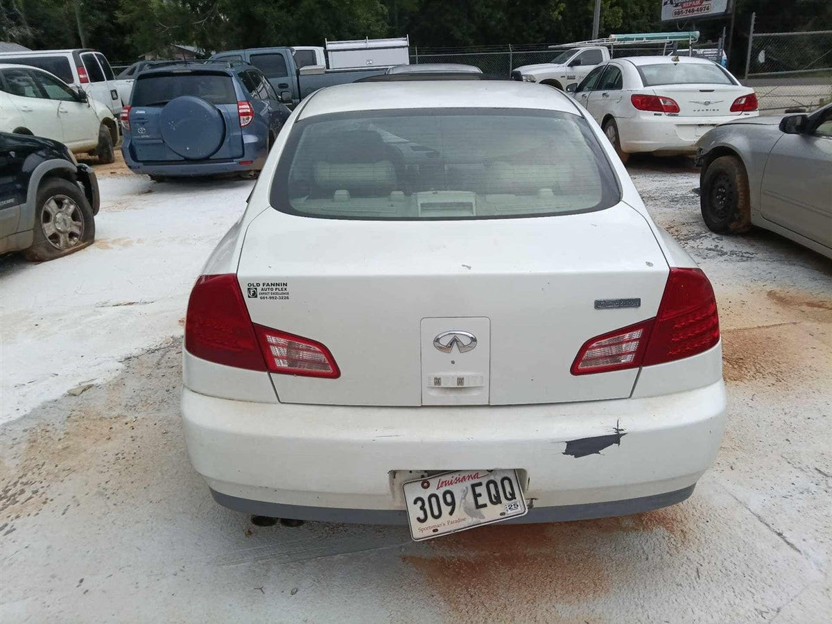 ABS Pump Module from a 2003 Infiniti G35, photo 1