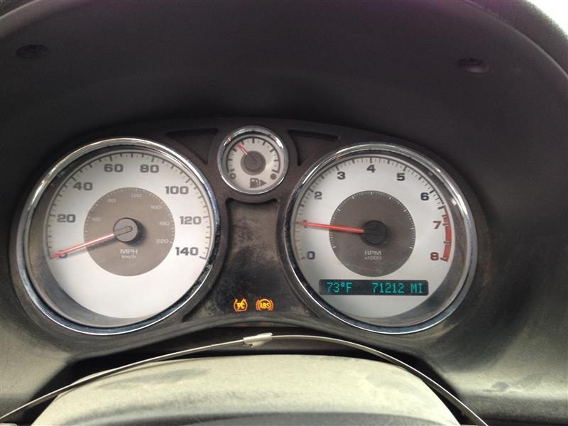 Speedometer Instrument Cluster from a 2006 Chevrolet Cobalt, photo 1