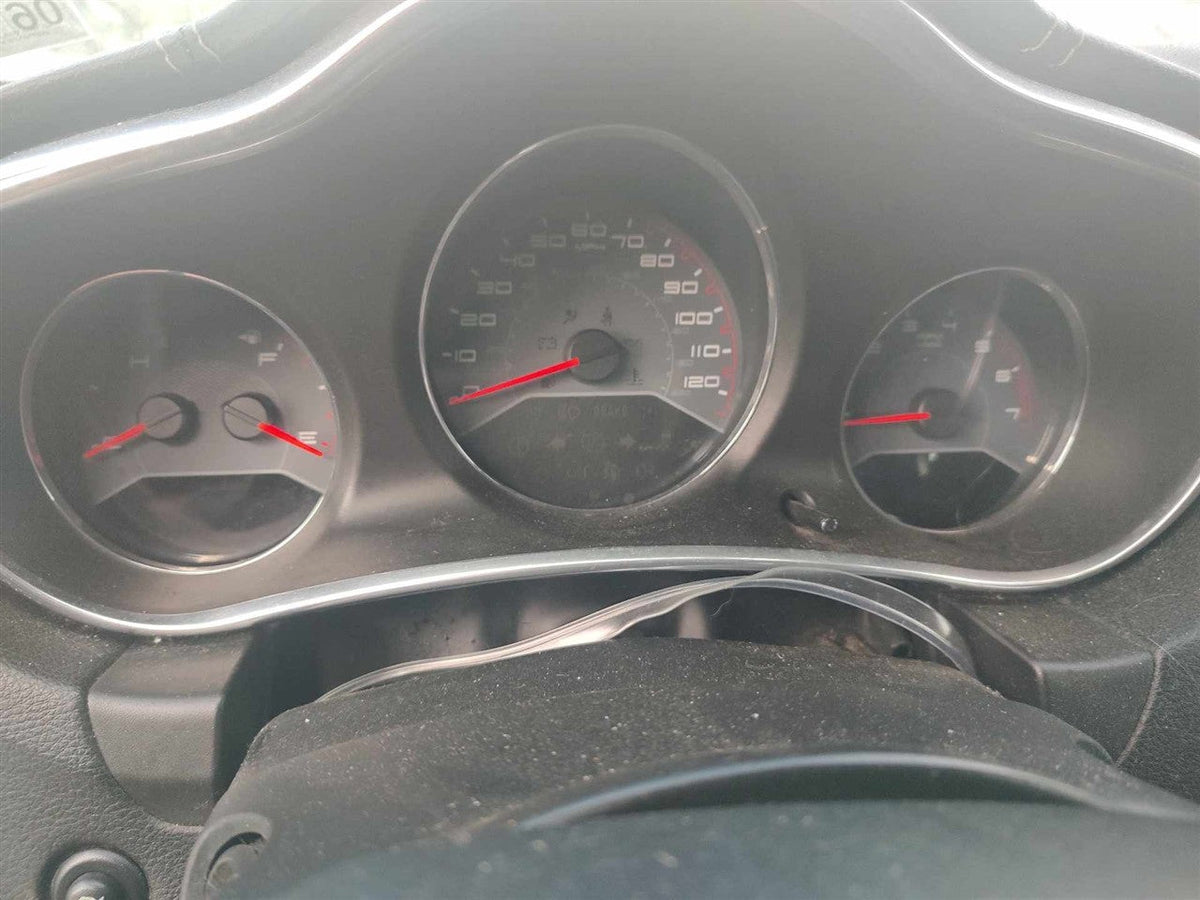 Speedometer Instrument Cluster from a 2013 Dodge Avenger, photo 1