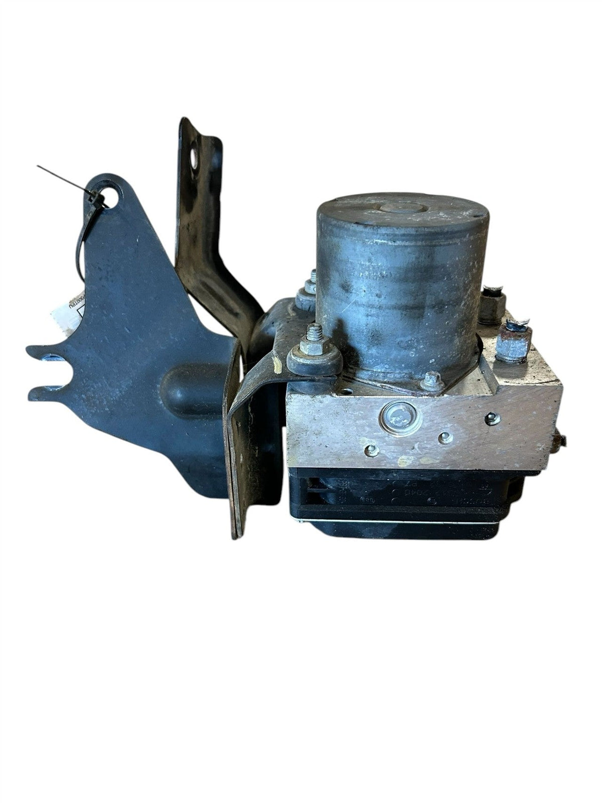 ABS Pump Module from a 2013 Nissan Maxima, photo 1