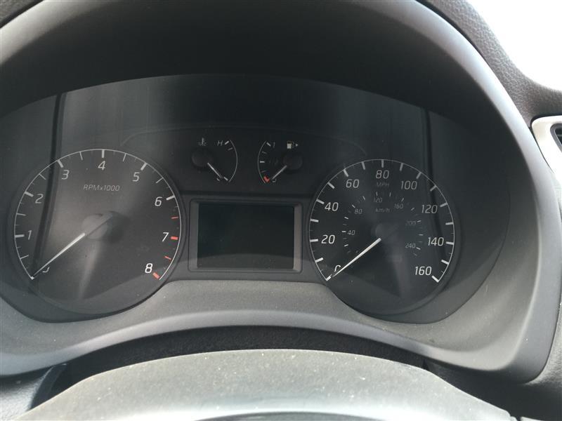 Speedometer Instrument Cluster from a 2015 Nissan Sentra, photo 1