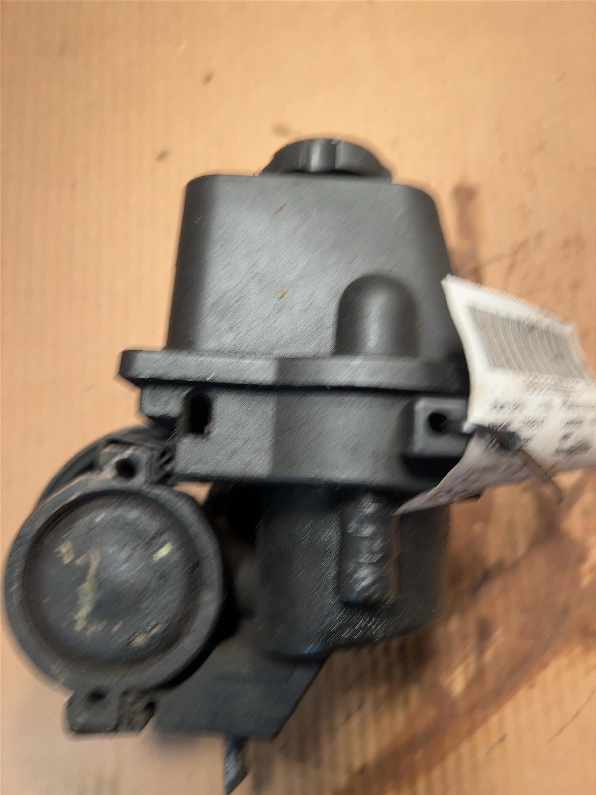 Power Steering Pump from a 2006 Chevrolet, photo 1