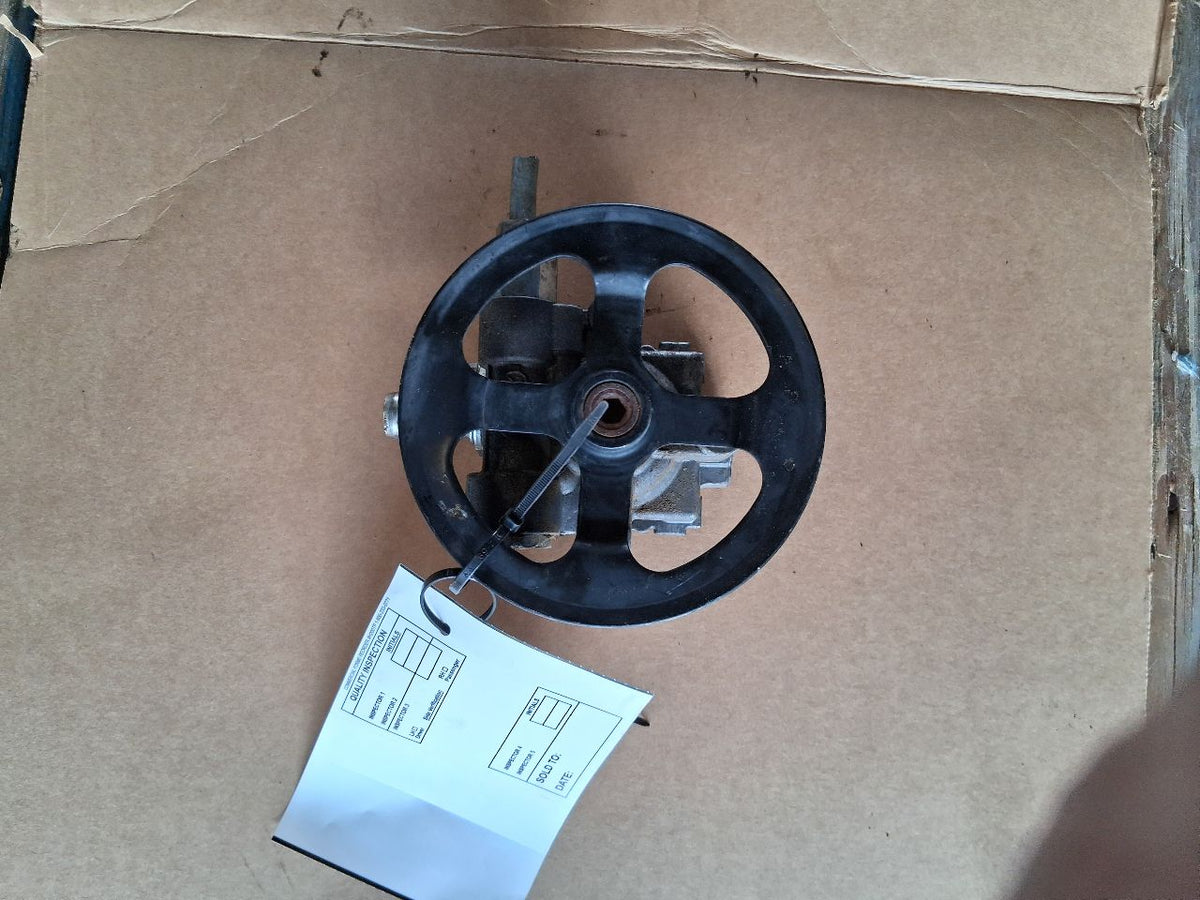 Power Steering Pump from a 2012 Chrysler 200, photo 3