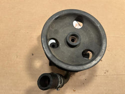 Power Steering Pump from a 2005 Dodge Magnum, photo 1