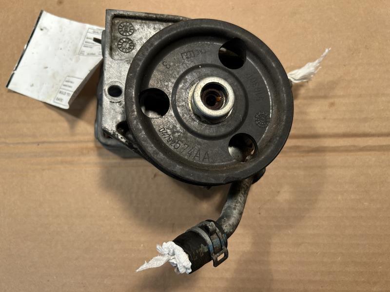 Power Steering Pump from a 2009 Chrysler Sebring, photo 2