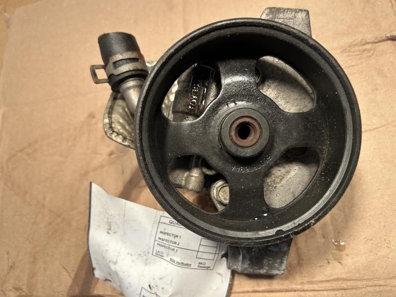 Power Steering Pump from a 2012 Dodge Caravan, photo 1