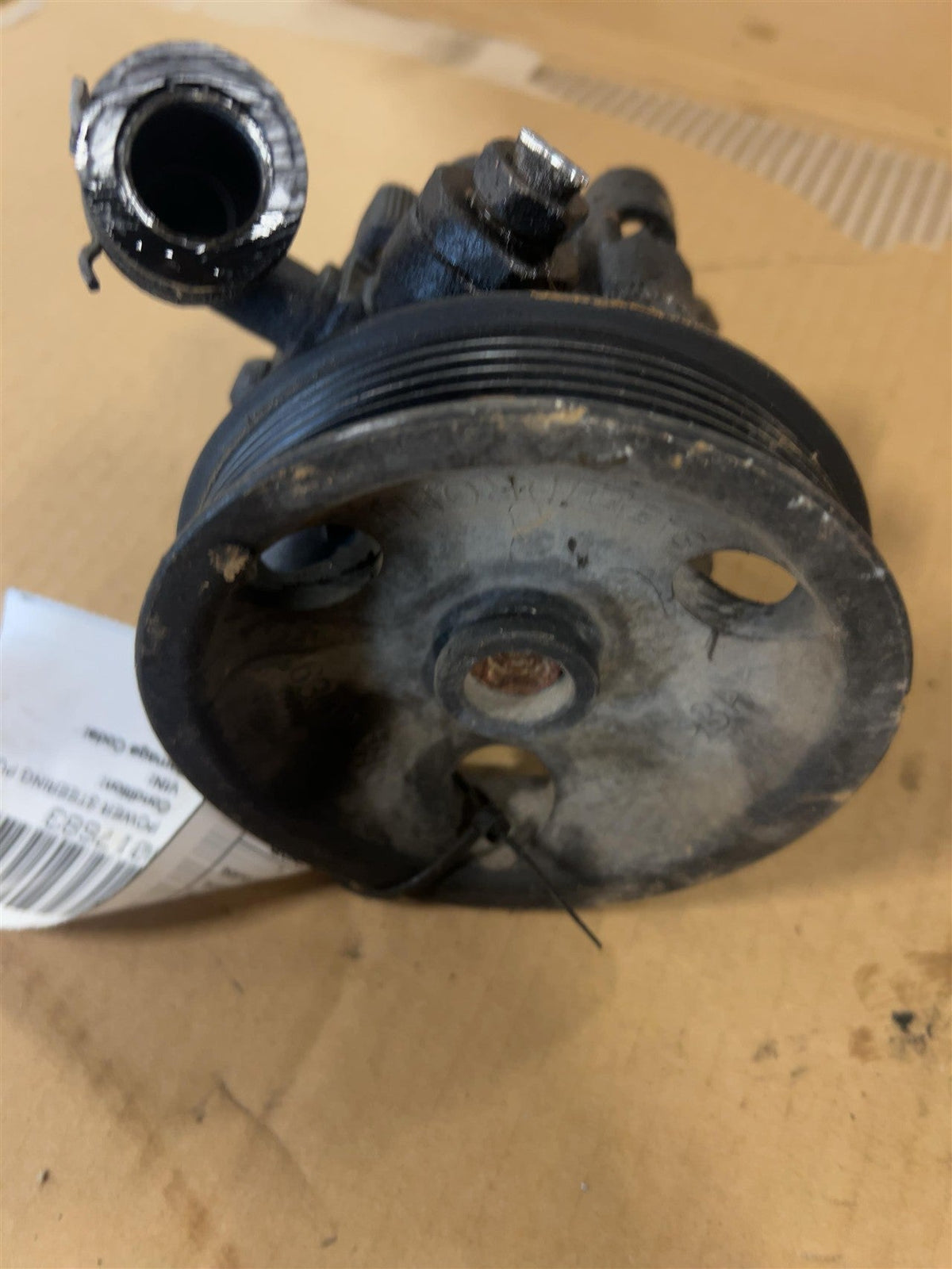 Power Steering Pump from a 2007 Dodge, photo 2