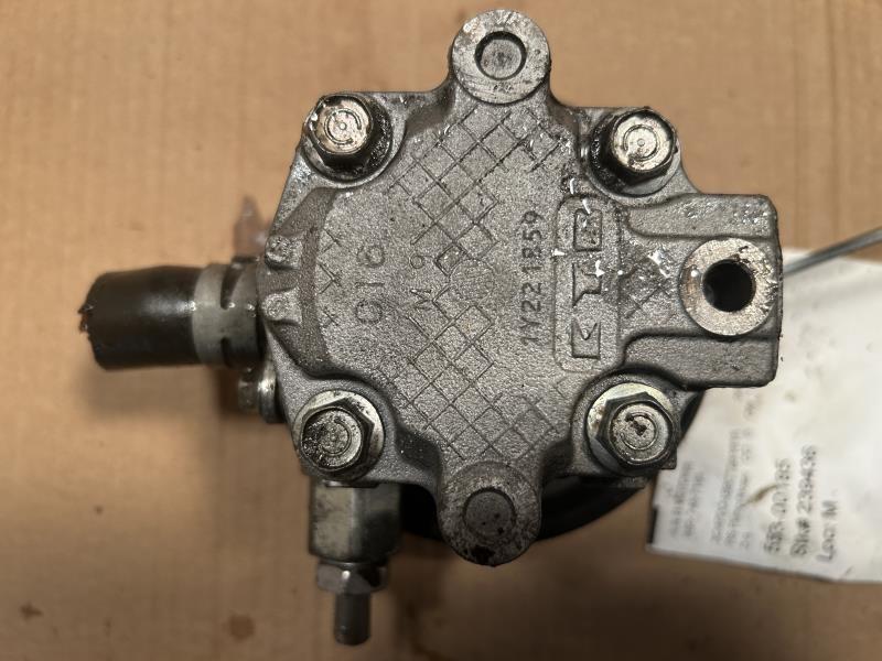 Power Steering Pump from a 2012 Dodge Journey, photo 2