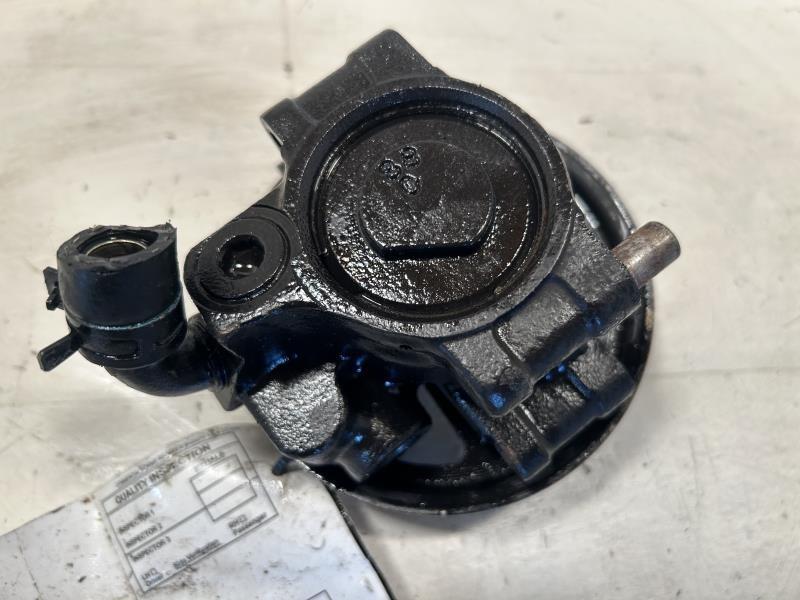 Power Steering Pump from a 2004 Ford Explorer, photo 1