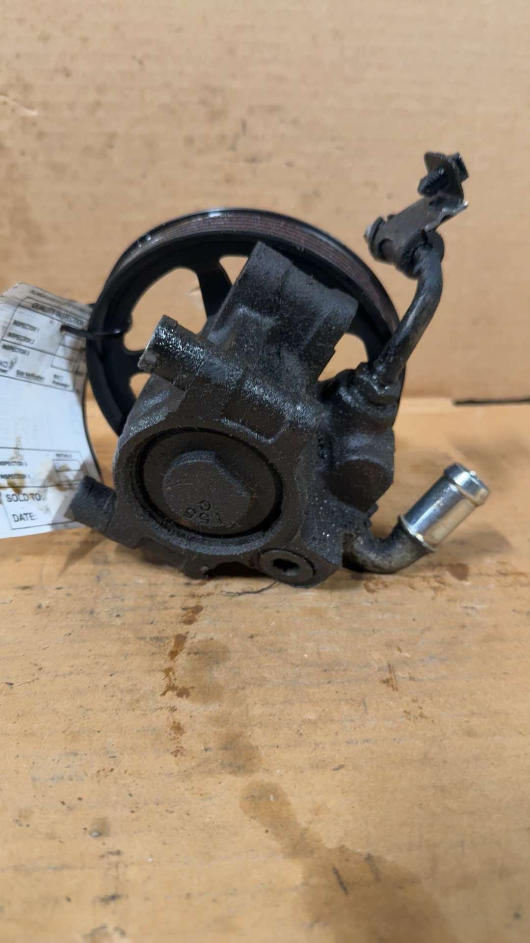 Power Steering Pump from a 2009 Ford Flex, photo 3