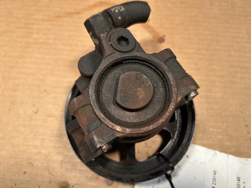 Power Steering Pump from a 1999 Ford F-150, photo 1