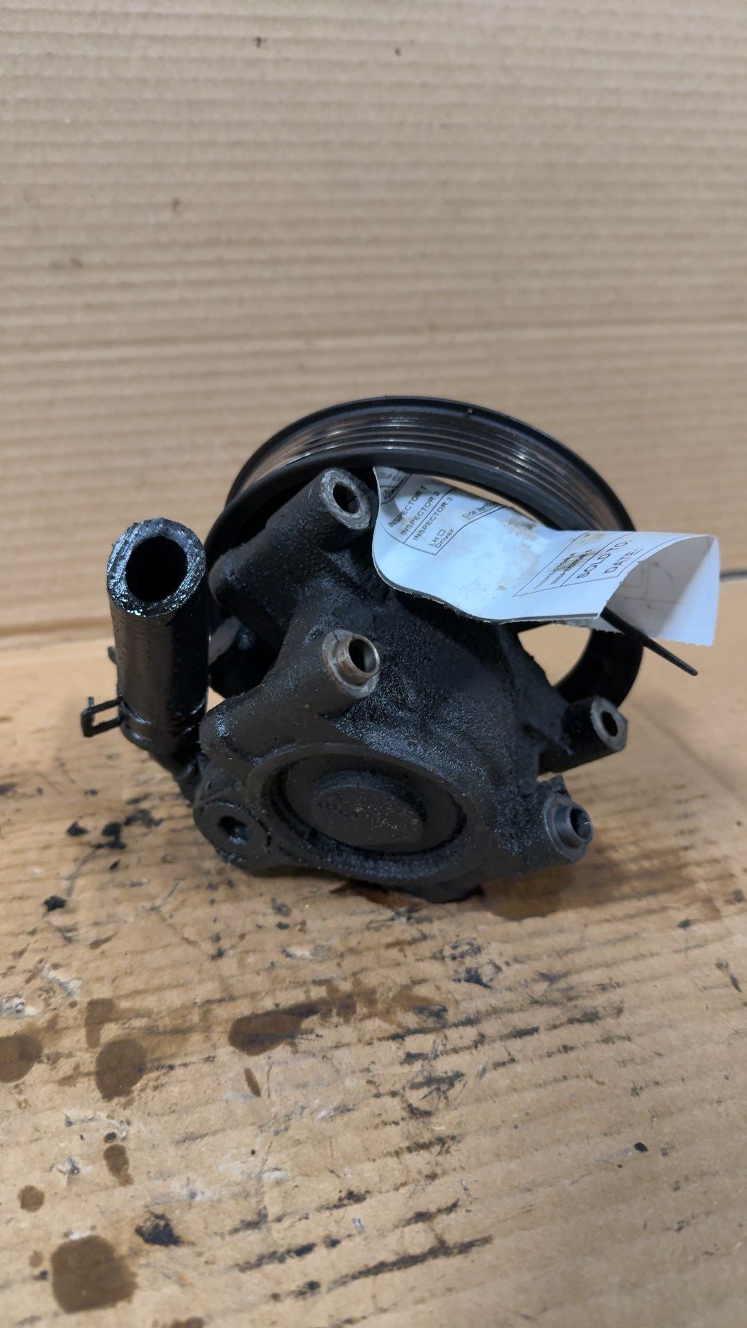 Power Steering Pump from a 2004 Ford F-150, photo 2