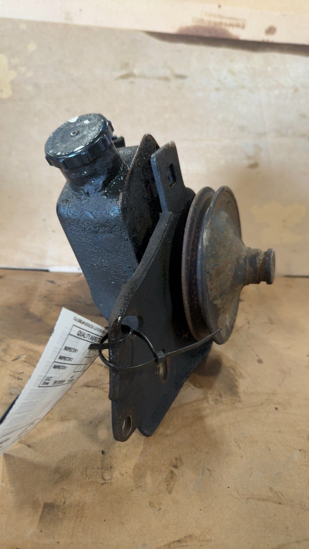 Power Steering Pump from a 1981 Oldsmobile Cutlass, photo 2