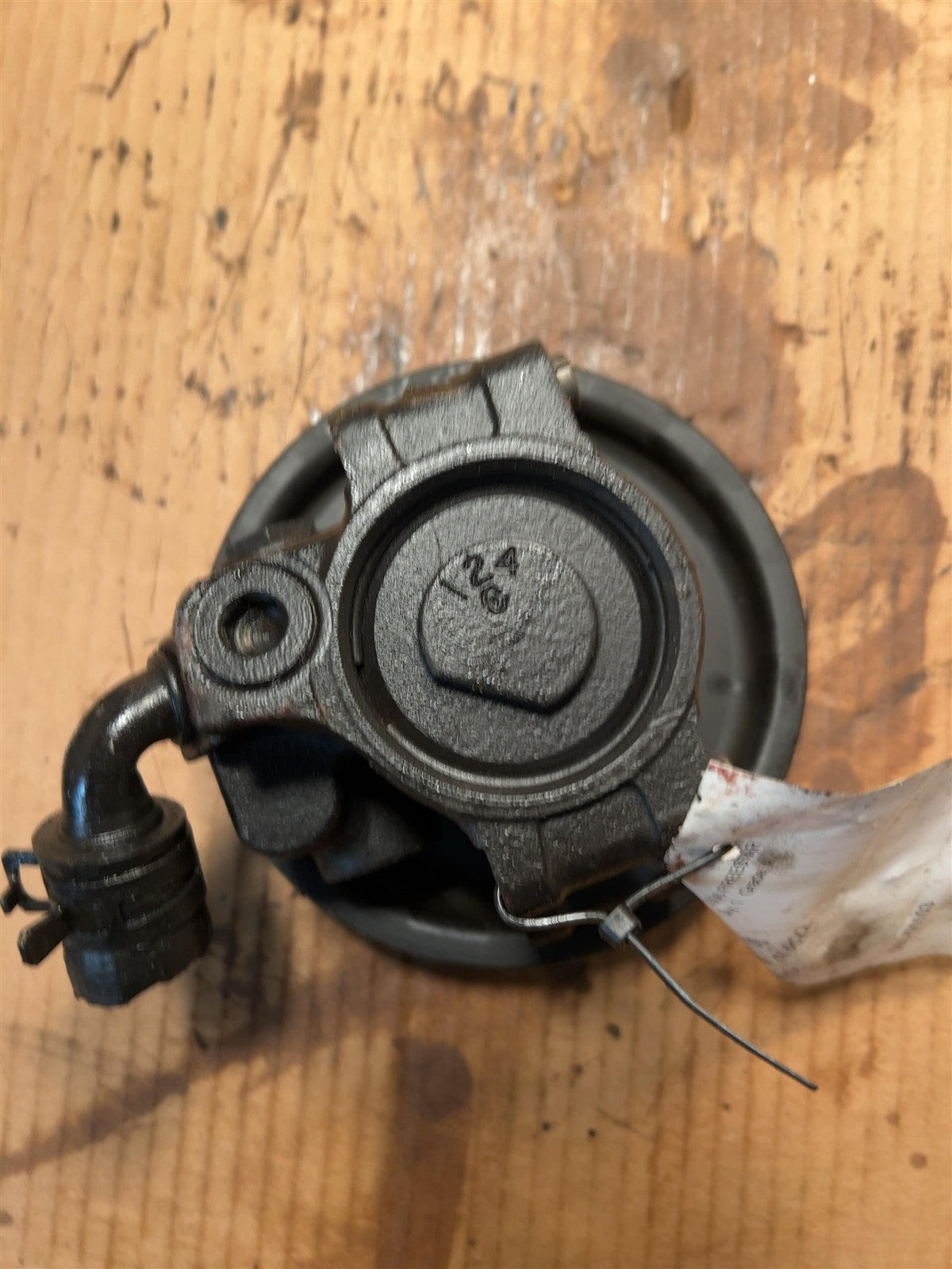 Power Steering Pump from a 2006 Ford Freestar, photo 2