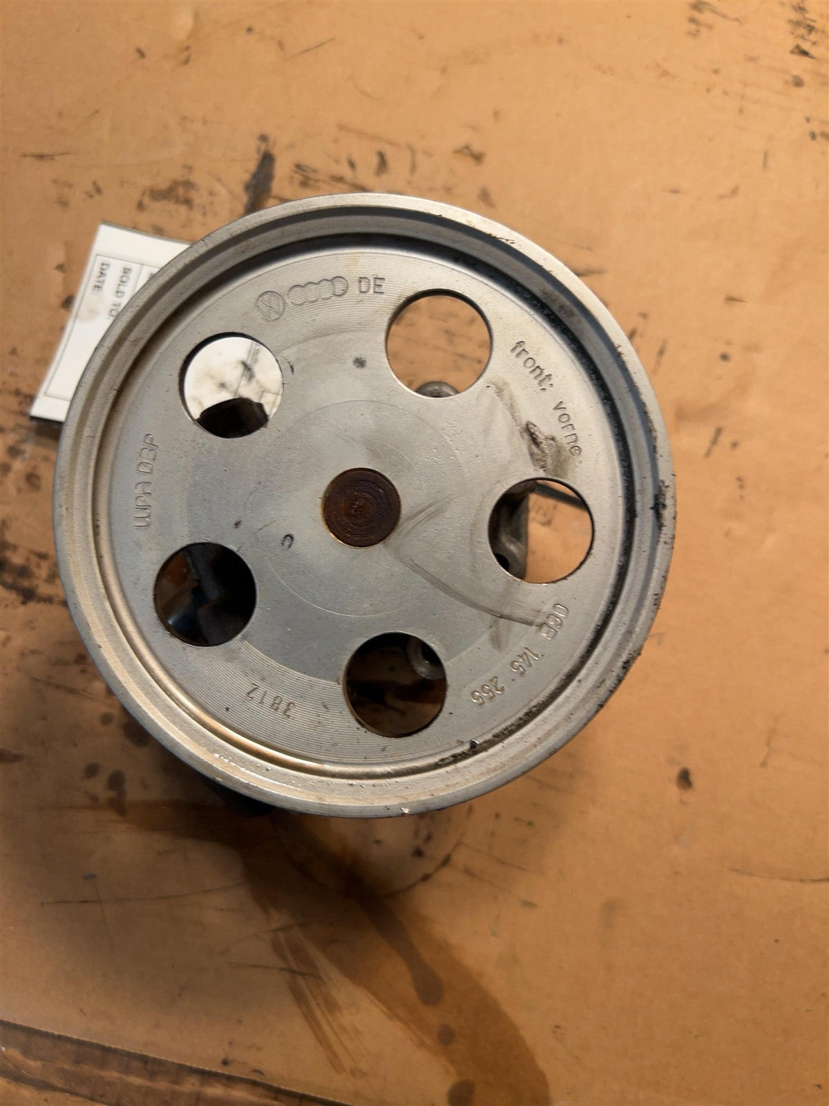 Power Steering Pump from a 2002 Audi A4, photo 2
