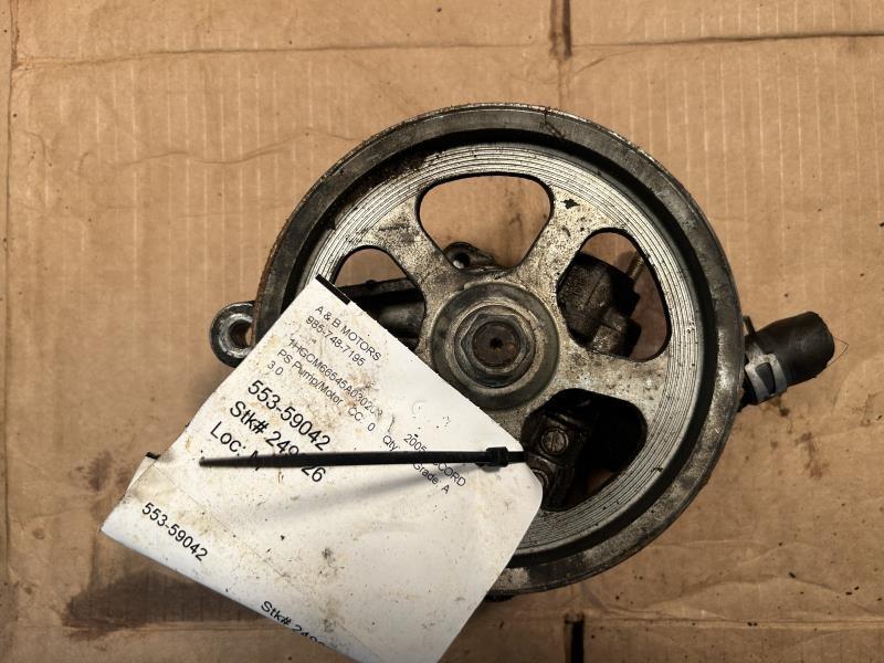 Power Steering Pump from a 2005 Honda Accord, photo 2