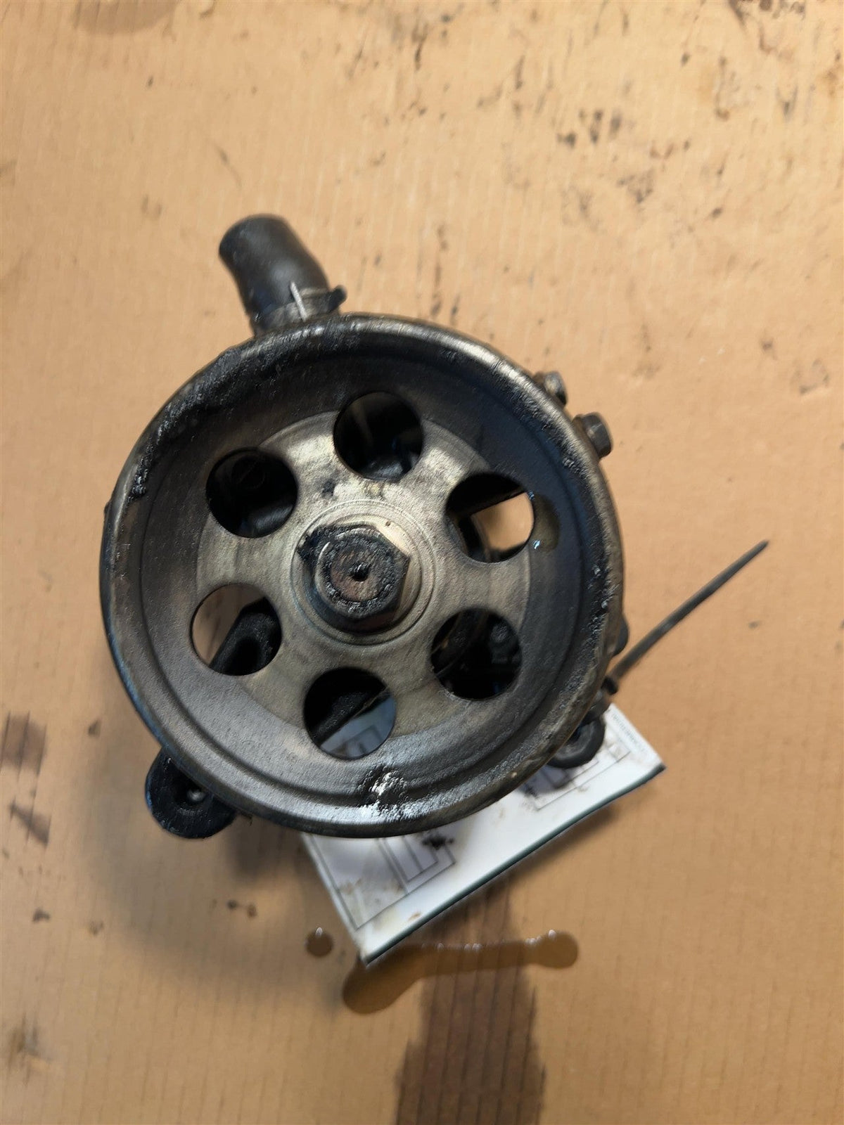 Power Steering Pump from a 2002 Honda Accord, photo 2