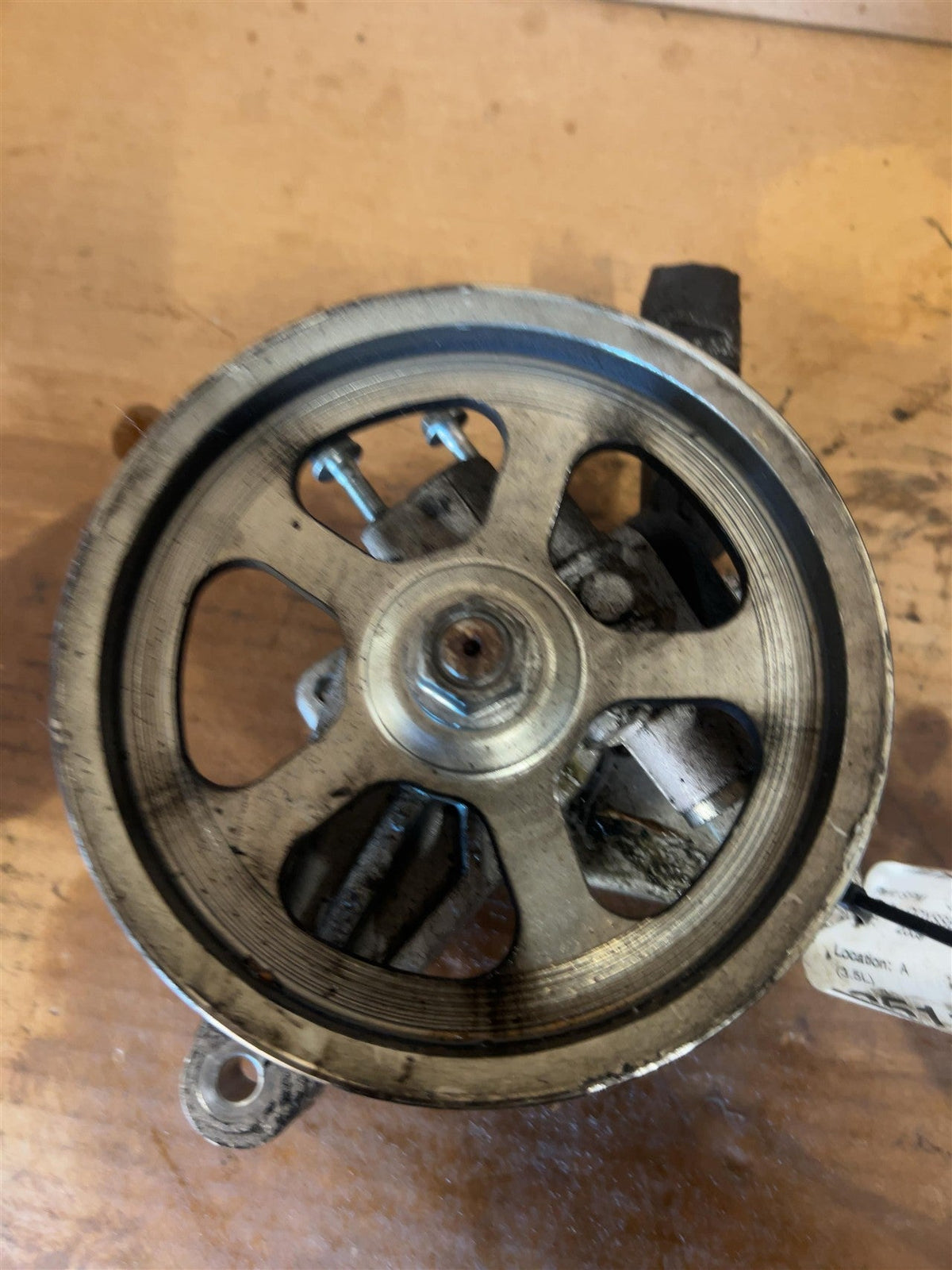 Power Steering Pump from a 2009 Honda Odyssey, photo 1