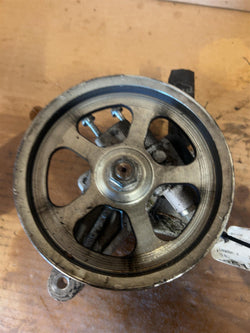 Power Steering Pump from a 2009 Honda Odyssey, photo 1