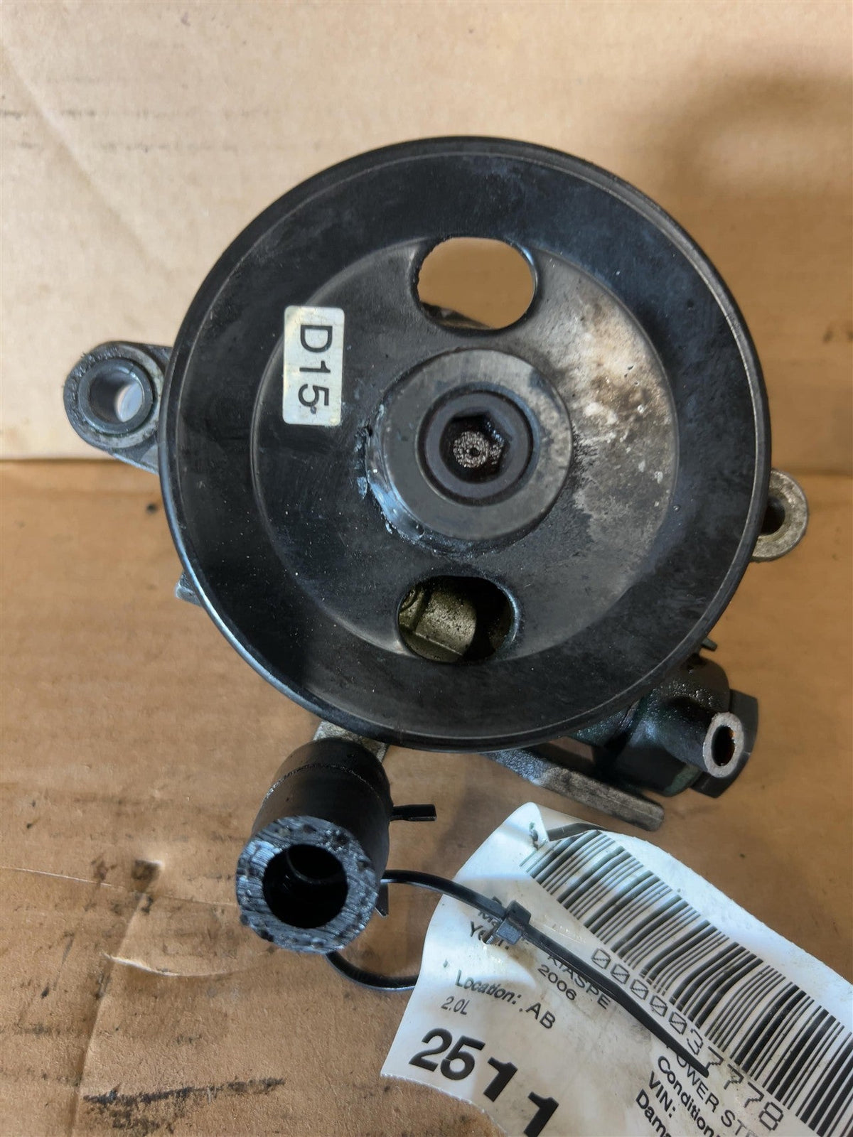 Power Steering Pump from a 2006 Kia, photo 1