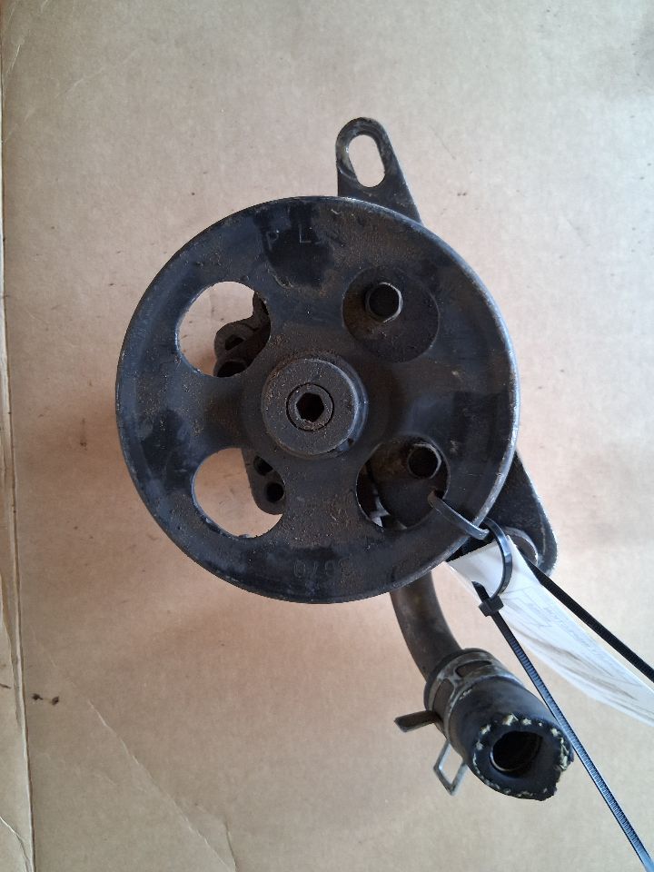 Power Steering Pump from a 2000 Mazda 626, photo 1