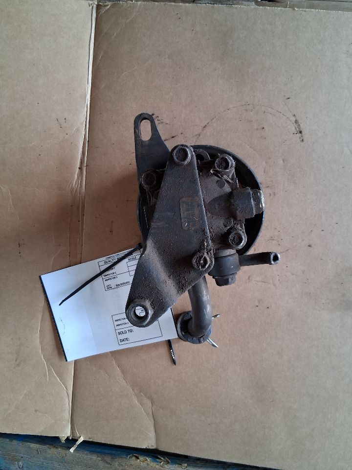 Power Steering Pump from a 2000 Mazda 626, photo 2