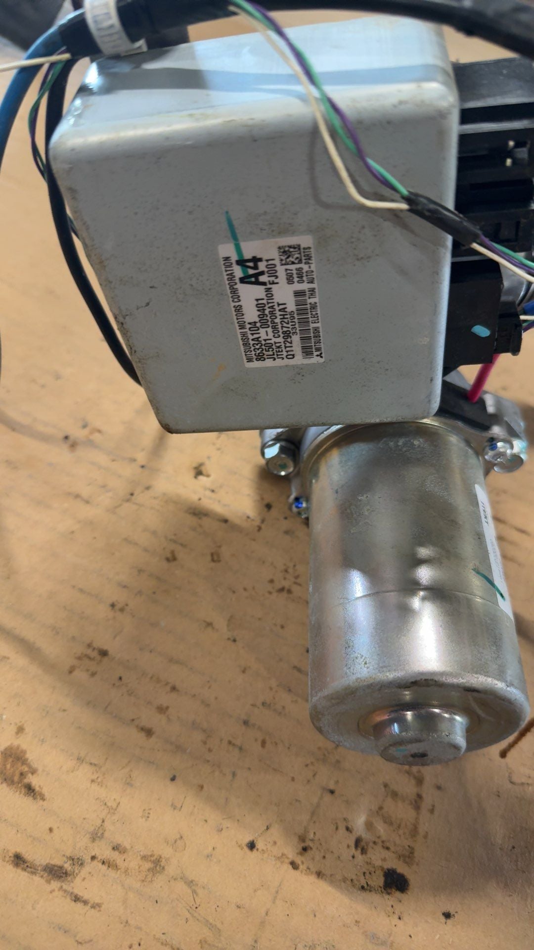 Steering Column from a 2020 Mitsubishi Mirage, photo 3