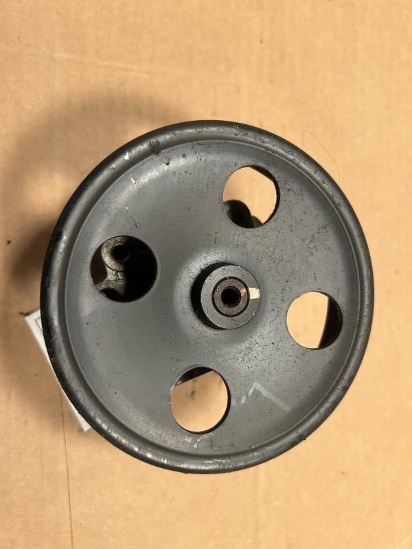 Power Steering Pump from a 2008 Mitsubishi Galant, photo 1