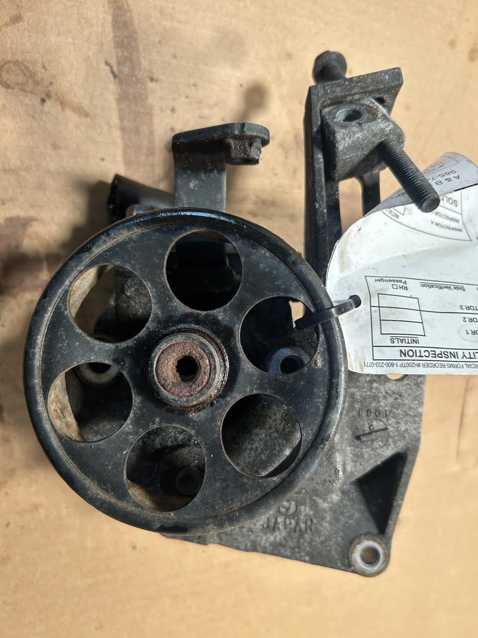 Power Steering Pump from a 2009 Subaru Impreza, photo 1