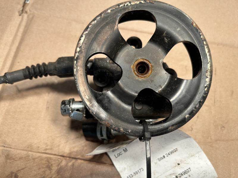 Power Steering Pump from a 2008 Toyota Camry, photo 1