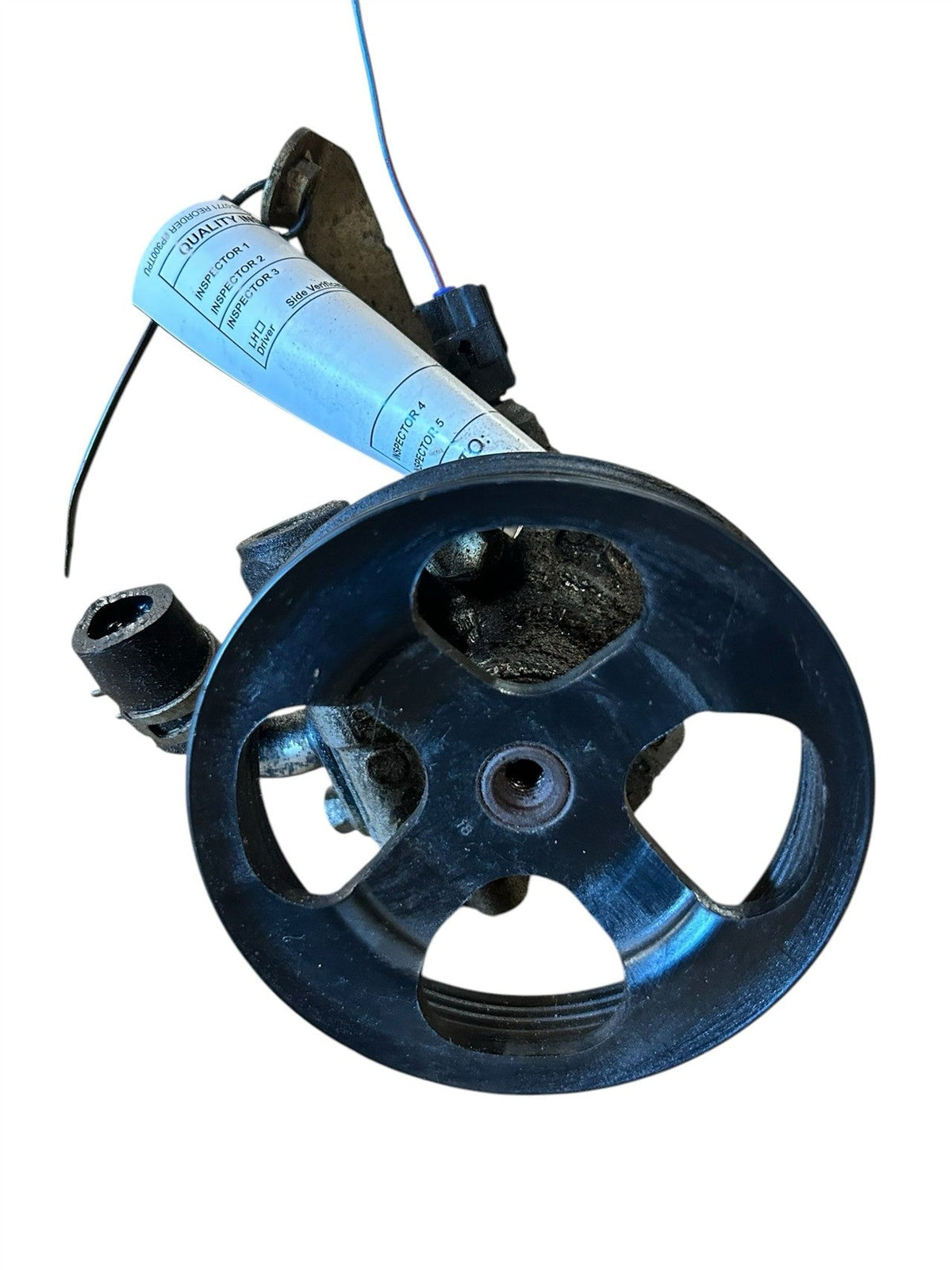 Power Steering Pump from a 2007 Toyota, photo 1