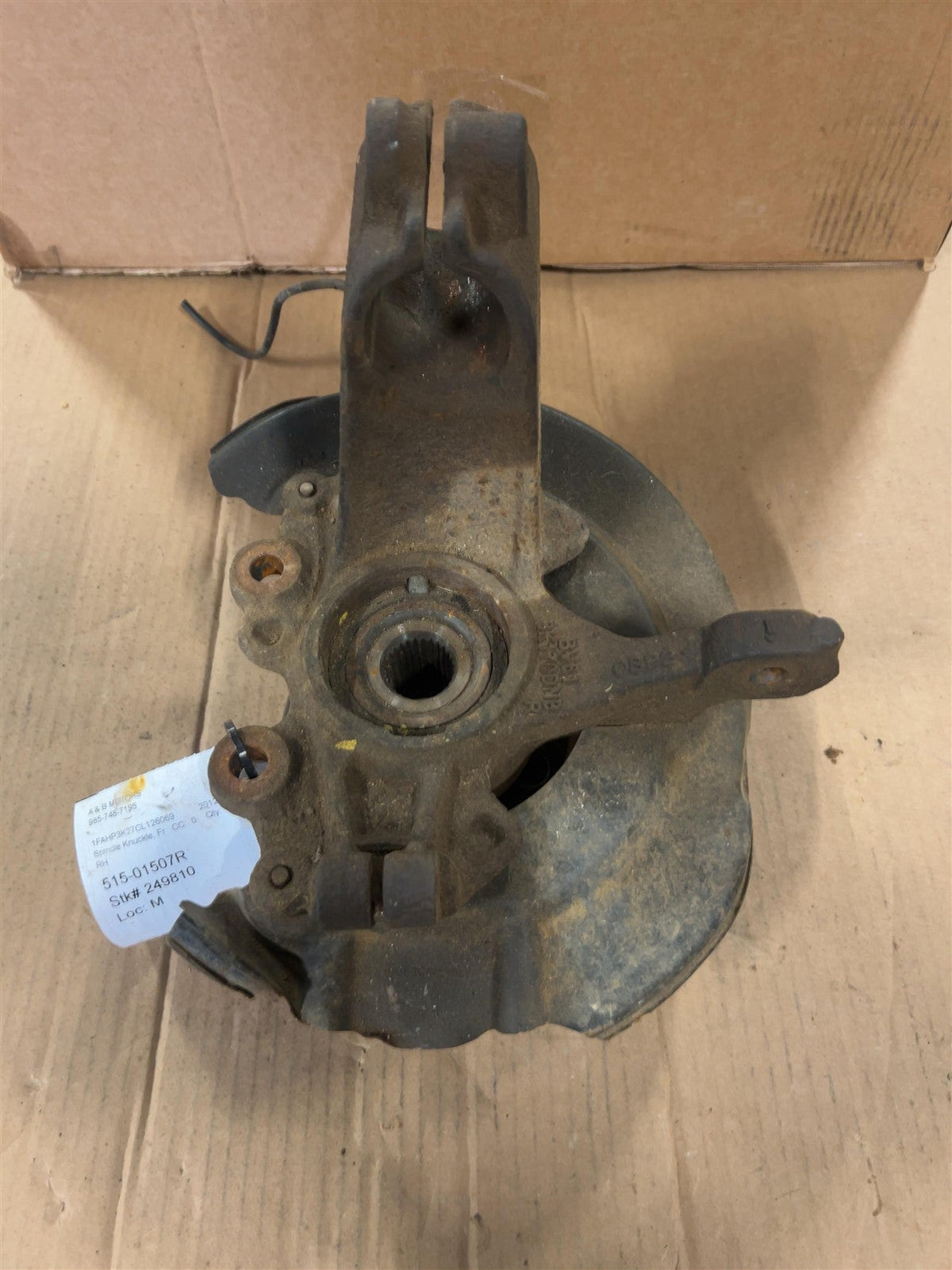 Spindle Knuckle from a 2012 Ford Focus, front, right side, photo 1