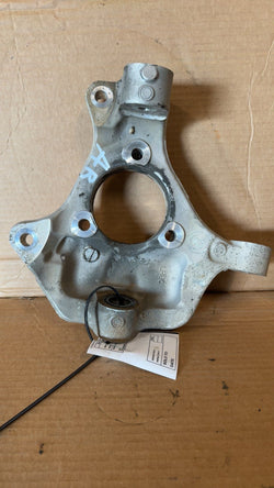Spindle Knuckle from a 2019 Chevrolet Tahoe, front, left side, photo 1