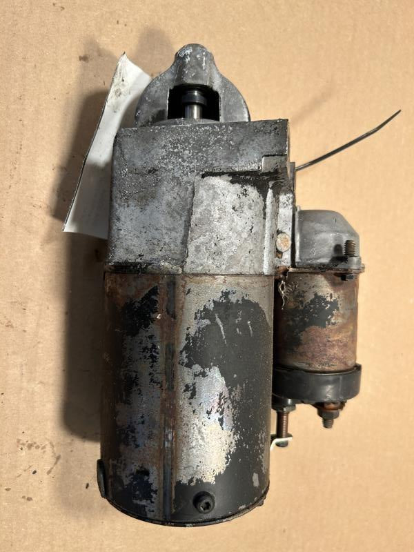 Starter Motor from a 1997 Buick LeSabre, photo 1