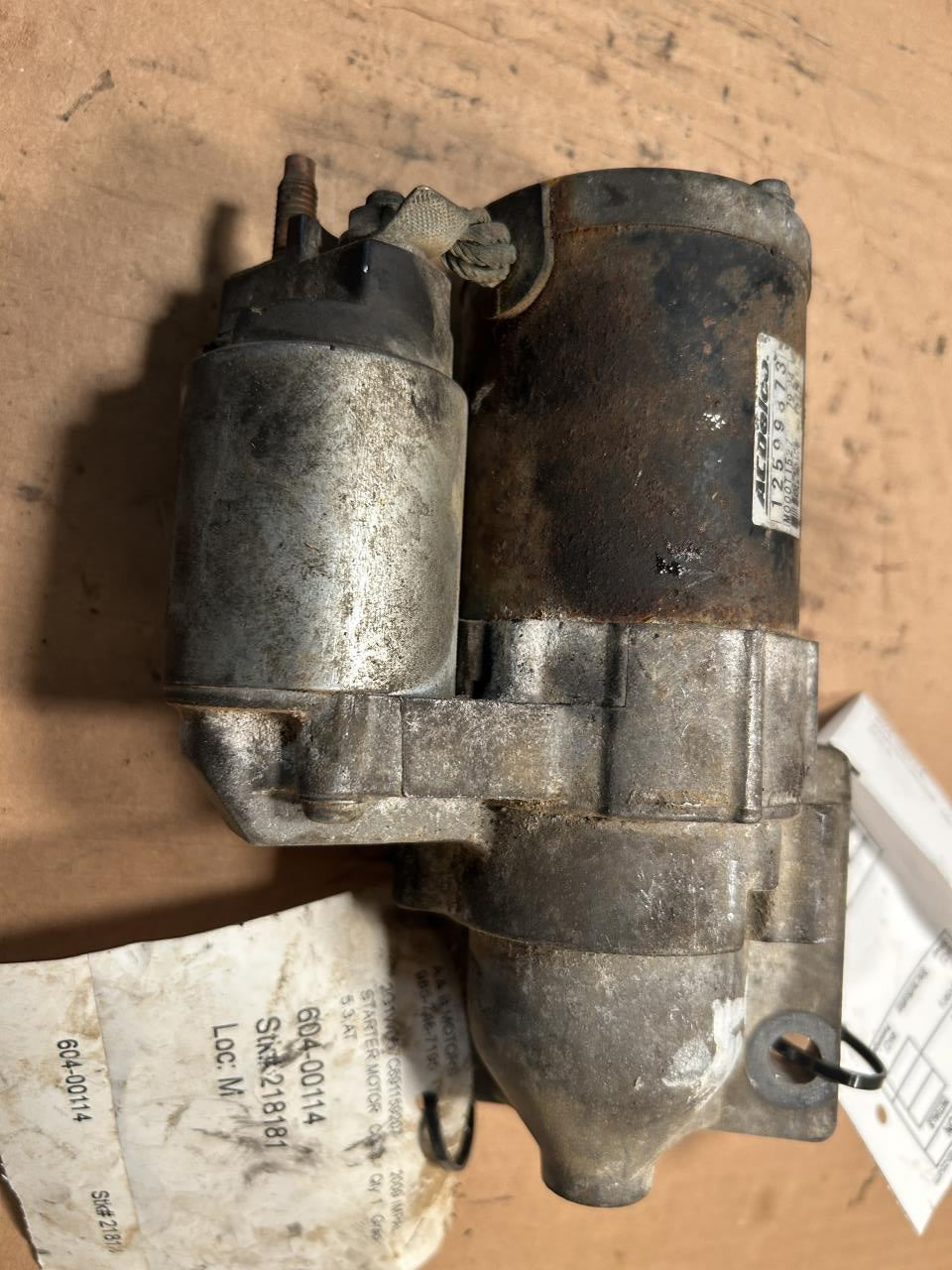 Starter Motor from a 2009 Chevrolet Impala, photo 2